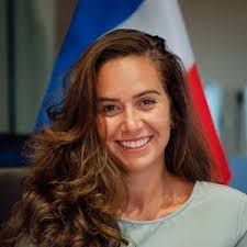 Sarah Knafo : Taille, Âge, Origines, Couple, Fortune