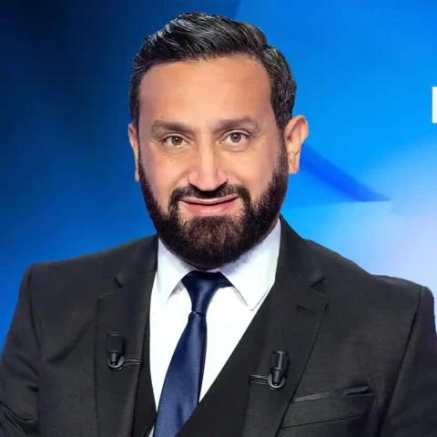 cyril hanouna fortune